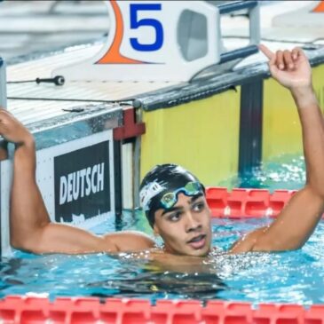 Máximo Aguilar recauda dinero para representar al país en un torneo mundial de natación