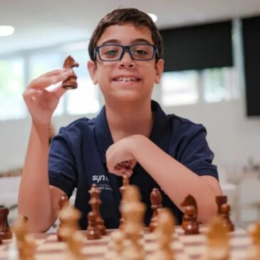 Faustino Oro sigue rompiendo récords en el ajedrez. ¡Ya es Maestro Internacional con sólo 10 años!