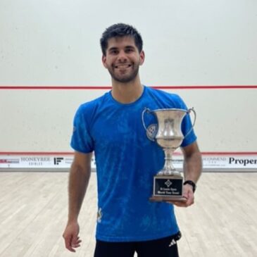 Jeremías Azaña brilla en el squash internacional: campeón en Saint Louis