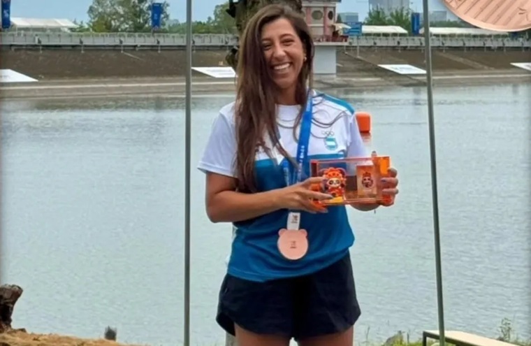 Eugenia De Armas vuelve al podio mundial: bronce en wakeboard freestyle de los World Games