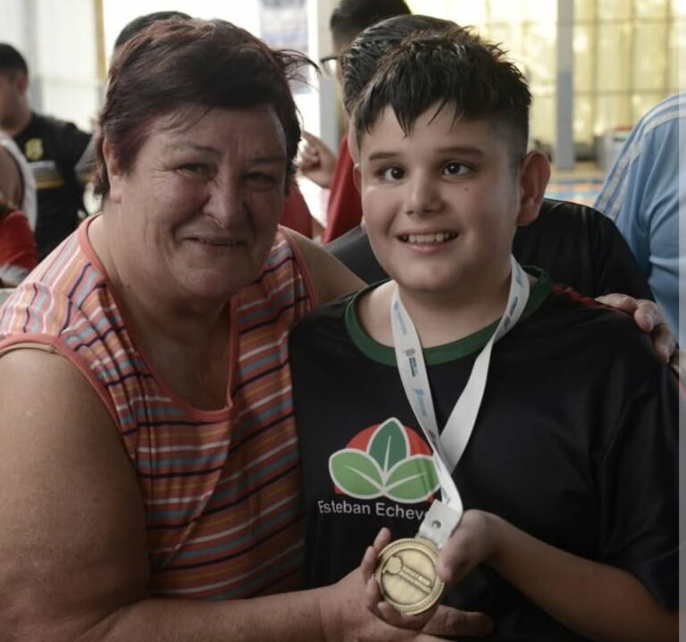 Iker Roa, el nadador no vidente de 12 años que se sumó a la Selección Argentina