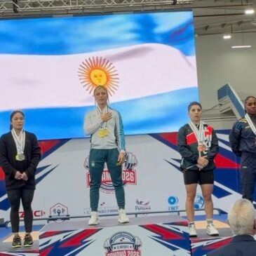 Luz Casadevall brilló en Panamá y se consagró campeona panamericana de pesas