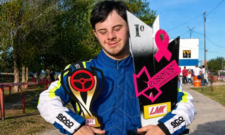 El primer piloto con síndrome de Down que revolucionó el karting argentino