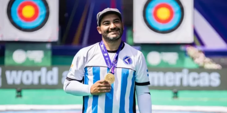 Denis Castellanos conquistó el Panamericano de Tiro con Arco